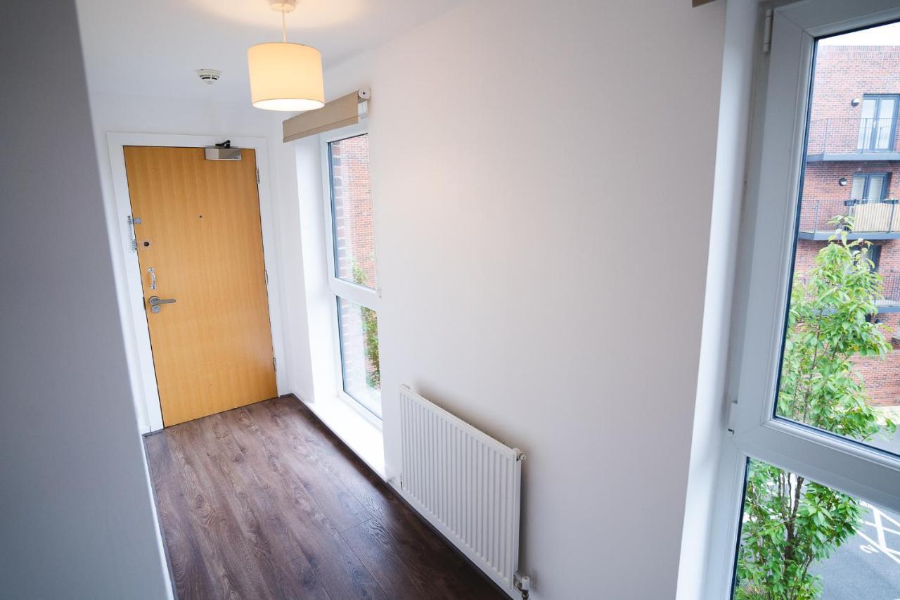 City Centre 2-Bed - New - Free Wi-Fi - Central マンチェスター エクステリア 写真